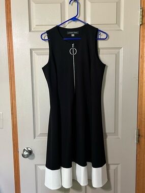 disney princess with a blue dress Deluxe Aurora *NOT recommended to print DIA Color:Navy/Grey Multi Black Tie Optional Wedding: